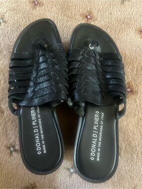 Donald J Pliner Black Strappy Slide Sandals